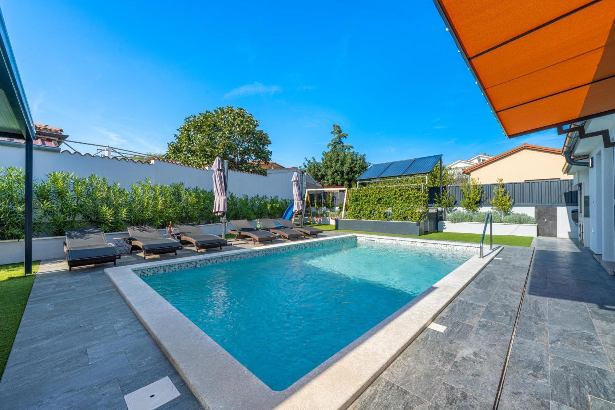 Villa Paradise Medulin Exterior photo